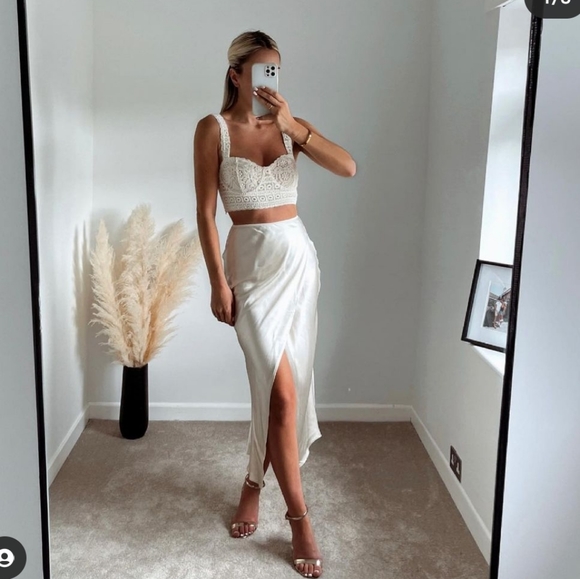 Zara * Satin Effect Midi Skirt - Picture 4 of 10